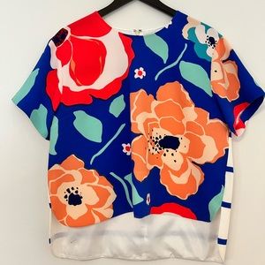 ♠️ kate spade ♠️ Hi-Lo hem Floral Blouse